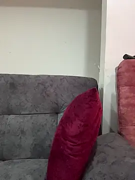 Snapshot of KarlaWild chatting on 10-05-25, 10:00 KarlaWild online show from 10-05-25, 10:00