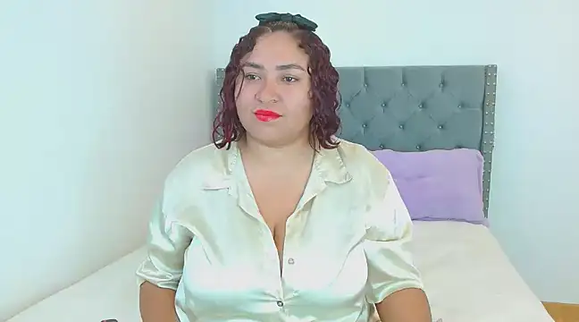 Snapshot of KarlaWild chatting on 03-06-25, 06:37 KarlaWild online show from 03-06-25, 06:37