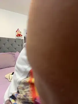 KarlaWild online show from 12-21-25, 11:12