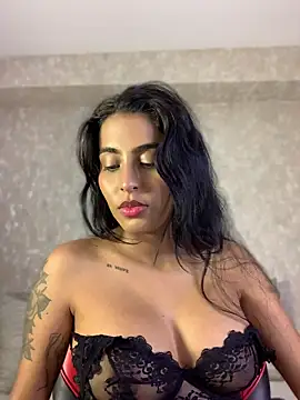Snapshot of genesissara chatting on 07-06-26, 01:23 genesissara online show from 07-06-26, 01:23