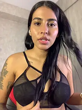 Snapshot of genesissara chatting on 07-24-26, 02:07 genesissara online show from 07-24-26, 02:07