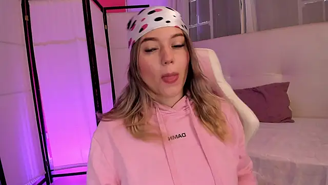 alaia greyy online show from 01-19-26, 01:15