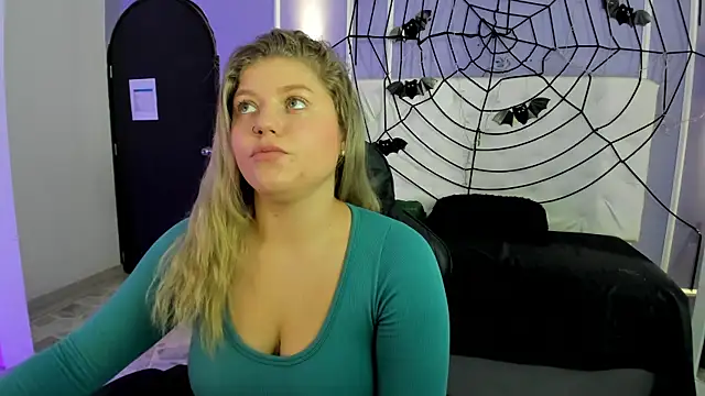 alaia greyy online show from 11-03-25, 01:26