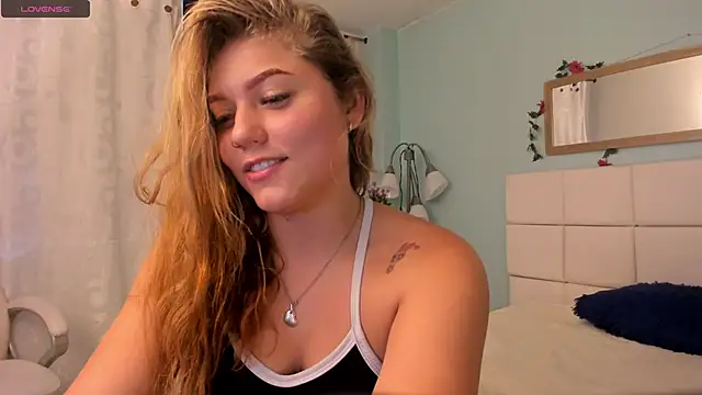 alaia greyy online show from 02-26-25, 04:38