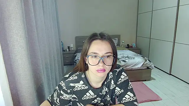 singletrouble online show from 04-08-26, 04:36