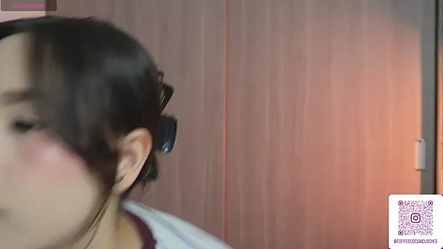 sophi lii online show from 04-22-26, 11:00