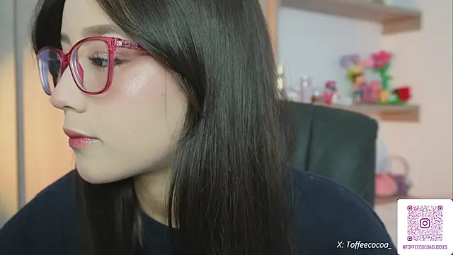 Snapshot of sophi_lii chatting on 07-21-26, 11:06 sophi lii online show from 07-21-26, 11:06