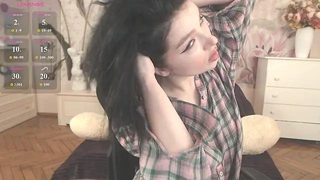 BritneyBarker online show from 03-20-26, 04:35