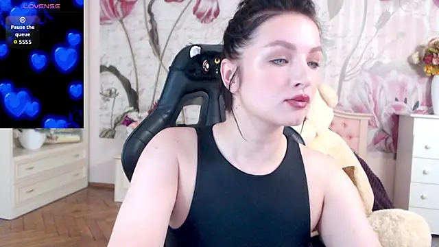 BritneyBarker online show from 09-26-25, 02:18