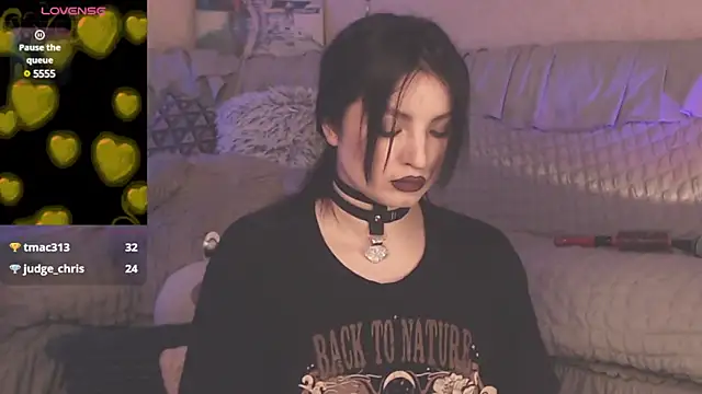 BritneyBarker online show from 03-15-25, 04:46