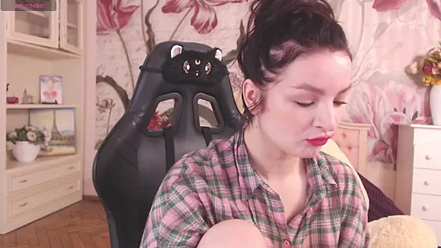 BritneyBarker online show from 09-14-25, 03:07