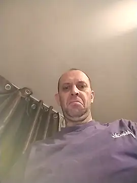 MaxDevilWhite online show from 11-26-25, 05:24