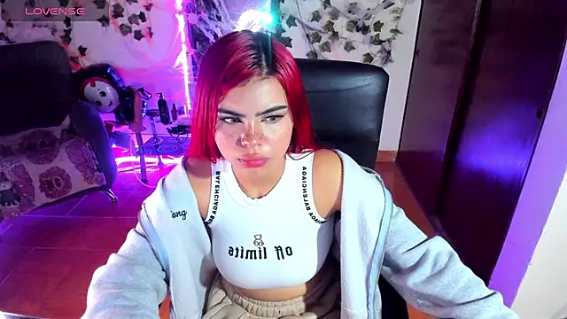 saray  jones online show from 10-08-25, 01:34