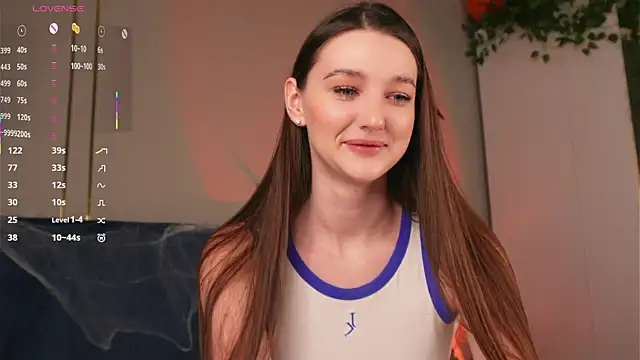 GeorginaDudley online show from 10-25-25, 08:35