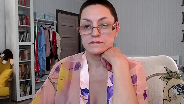 Snapshot of Soffya_Soy chatting on 06-04-26, 03:06 Soffya Soy online show from 06-04-26, 03:06