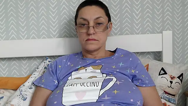 Snapshot of Soffya_Soy chatting on 06-06-26, 09:36 Soffya Soy online show from 06-06-26, 09:36