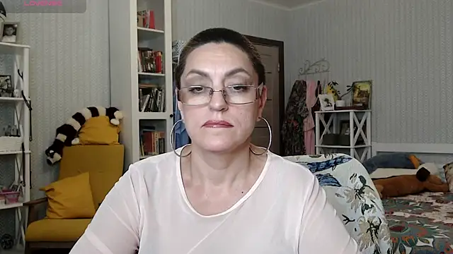 Snapshot of Soffya_Soy chatting on 06-11-26, 07:55 Soffya Soy online show from 06-11-26, 07:55