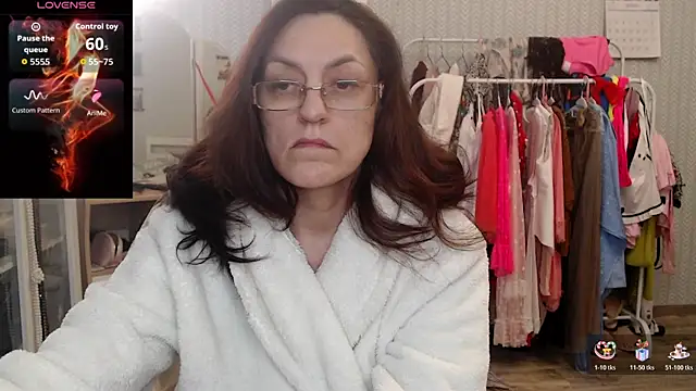 Soffya Soy online show from 02-19-26, 03:09