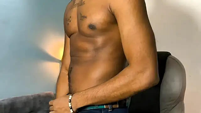 Snapshot of xxxhotbbc chatting on 09-24-25, 07:53 xxxhotbbc online show from 09-24-25, 07:53