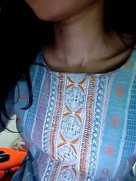 Snapshot of cute_IndianBabe chatting on 10-04-25, 12:28 cute IndianBabe online show from 10-04-25, 12:28