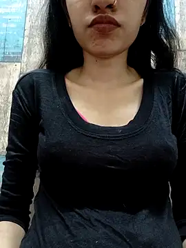 Snapshot of cute_IndianBabe chatting on 10-18-25, 12:23 cute IndianBabe online show from 10-18-25, 12:23