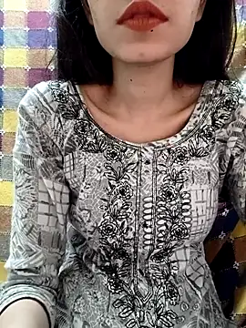 Snapshot of cute_IndianBabe chatting on 03-04-25, 01:01 cute IndianBabe online show from 03-04-25, 01:01