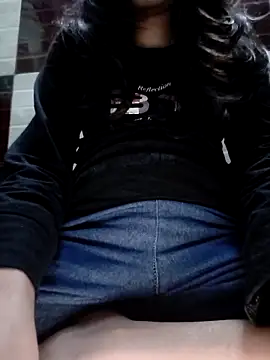 cute IndianBabe online show from 12-14-25, 12:50