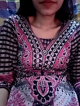 Snapshot of cute_IndianBabe chatting on 02-26-25, 09:31 cute IndianBabe online show from 02-26-25, 09:31