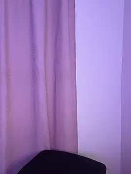 miia-00 online show from 01-22-25, 01:53