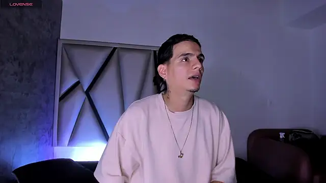 Martshall09 online show from 04-10-26, 08:49