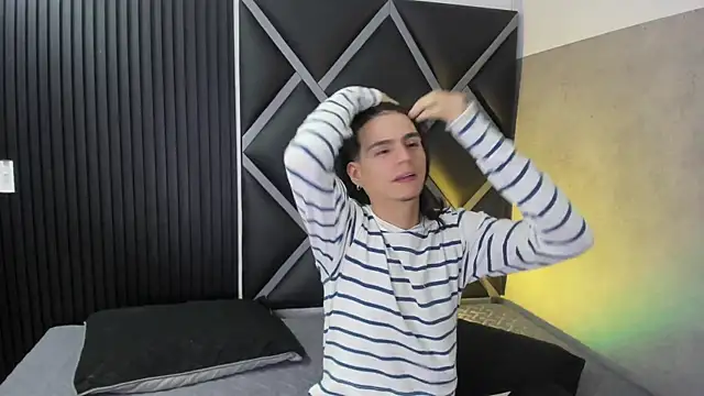 Martshall09 online show from 10-28-25, 09:47