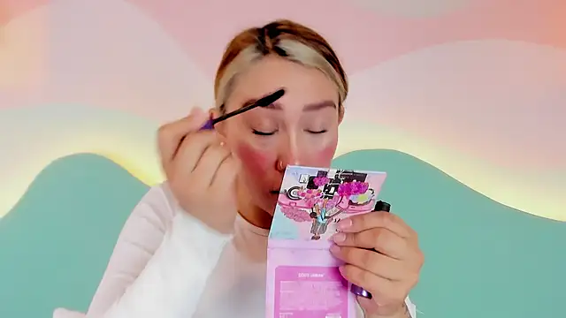 Lannajansen online show from 11-13-25, 02:32