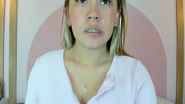 Lannajansen online show from 03-29-26, 02:41