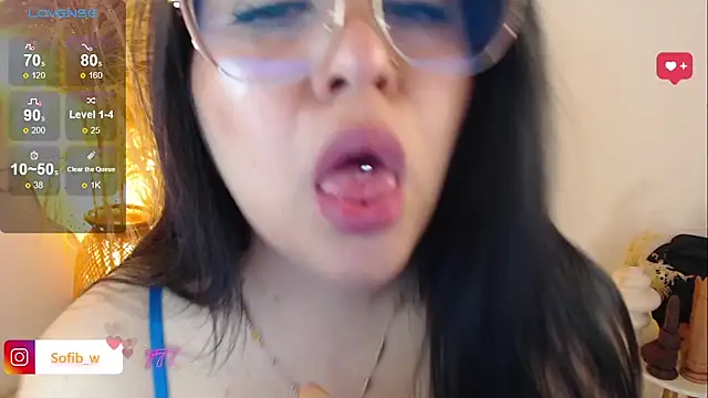 Snapshot of Sofi_BBW chatting on 05-08-26, 12:42 Sofi BBW online show from 05-08-26, 12:42