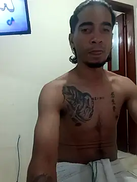 Snapshot of King_Liam chatting on 03-25-26, 04:45 King Liam online show from 03-25-26, 04:45