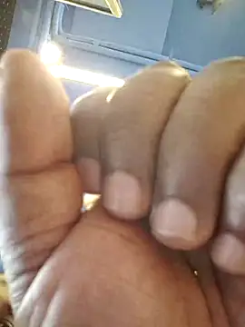 Snapshot of SlPussylick chatting on 10-08-25, 05:20 SlPussylick online show from 10-08-25, 05:20