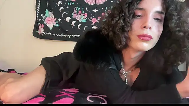 Snapshot of KatValentine222 chatting on 01-24-25, 10:08 KatValentine222 online show from 01-24-25, 10:08