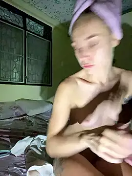 White Lu online show from 01-09-26, 02:13