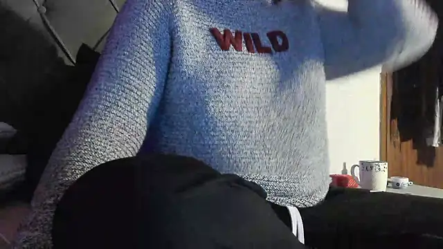 bunnyfox420 online show from 01-11-26, 08:16