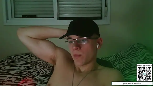 vitorsafado19 online show from 10-27-25, 01:28