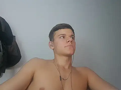 vitorsafado19 online show from 02-23-25, 04:50