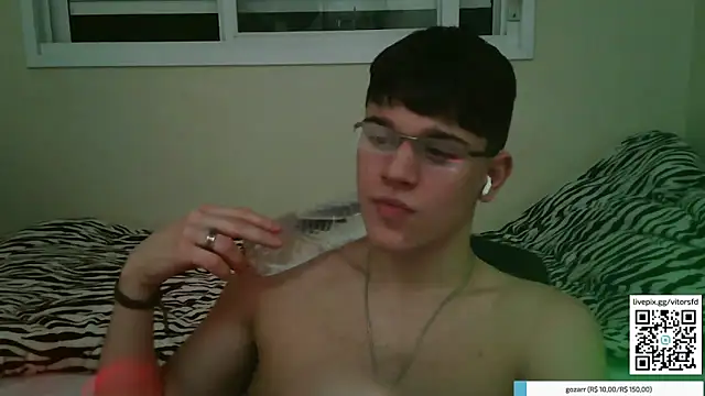 vitorsafado19 online show from 11-14-25, 02:04