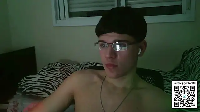 vitorsafado19 online show from 10-03-25, 03:20