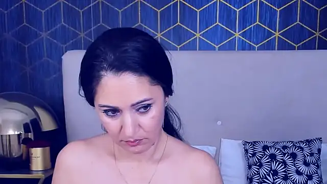 ValeryBlakes online show from 10-15-25, 07:22