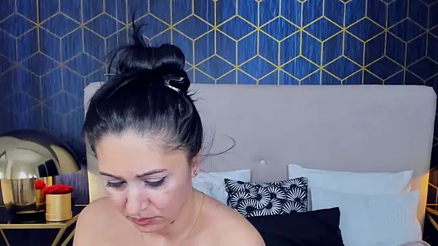 ValeryBlakes online show from 10-31-25, 06:15