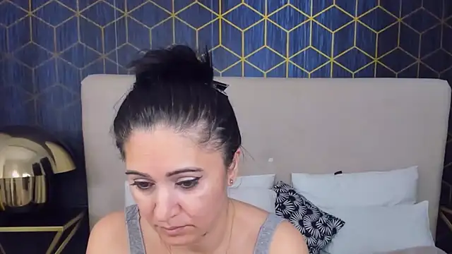 ValeryBlakes online show from 12-19-25, 08:00