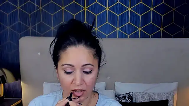 ValeryBlakes online show from 11-15-25, 07:18