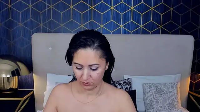 ValeryBlakes online show from 11-17-25, 08:13