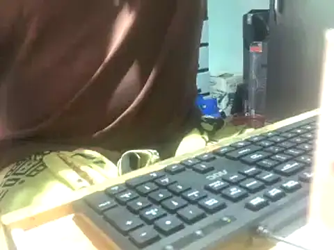 Snapshot of lolboy1234Z chatting on 01-07-26, 04:12 lolboy1234Z online show from 01-07-26, 04:12