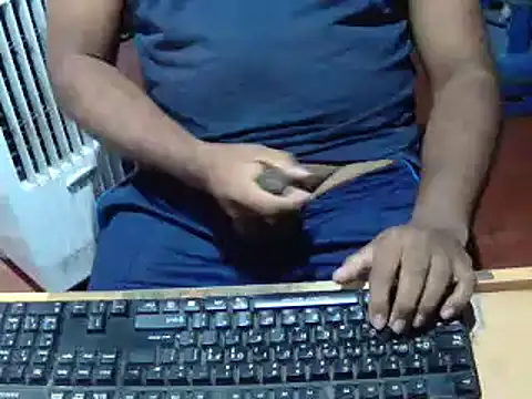 Snapshot of lolboy1234Z chatting on 11-07-25, 05:17 lolboy1234Z online show from 11-07-25, 05:17